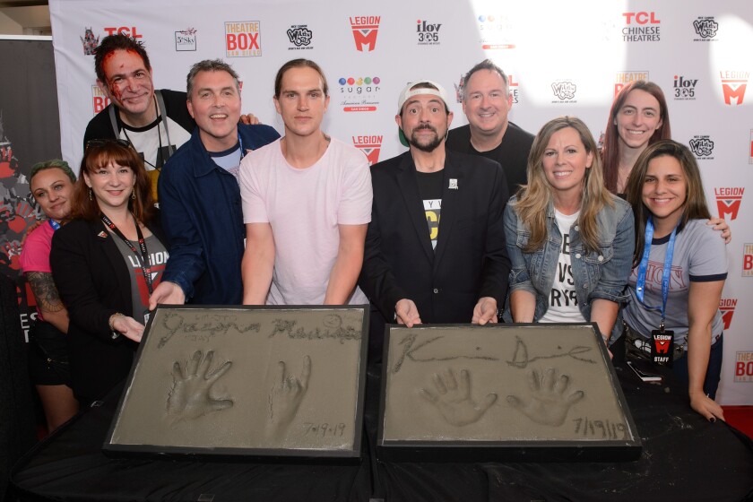 Jason Mewes and Kevin Smith are the latest film legends to be honored with the handprint ceremony.