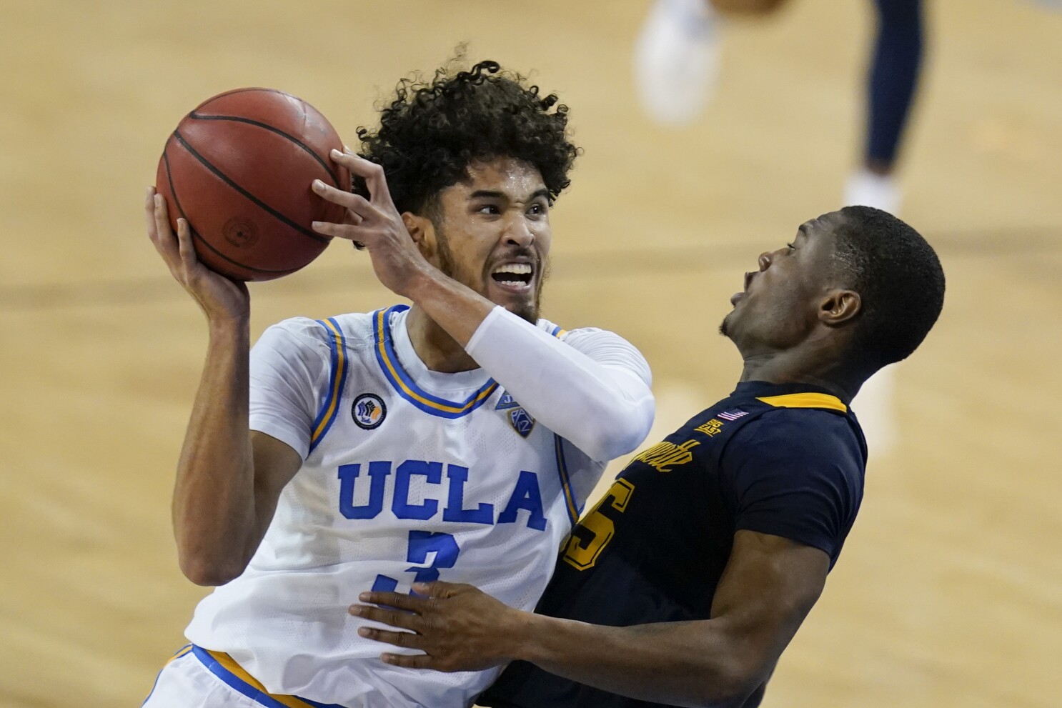 Ucla To Play Ohio State Not Kentucky In Latest Schedule Shift Los Angeles Times