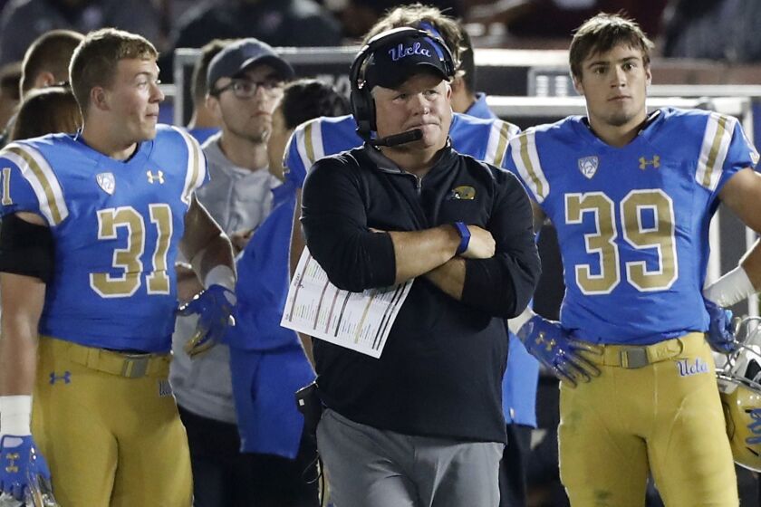 PASADENA, CALIF. - SEP. 28, 2018. Bruins head coach Chip Kelly watches the closing minutes iof a 21-24 loss to the Washington Huskies on Saturday, Oct. 6, 2018, at the Rose Bowl in Pasadena. Kelly now is 0-5 in his first season at UCLA. (Luis Sinco/Los Angeles Times)