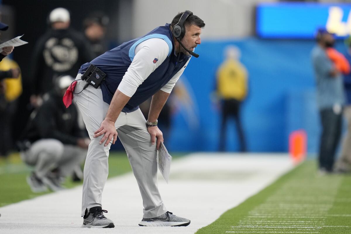 Titans' 4-game skid biggest challenge of Vrabel's tenure - The San Diego  Union-Tribune