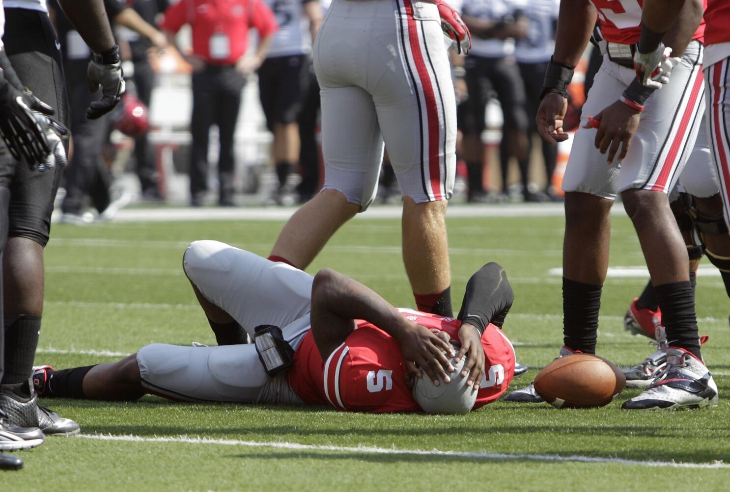 Ohio State loses quarterback Braxton Miller to knee injury - Los Angeles  Times