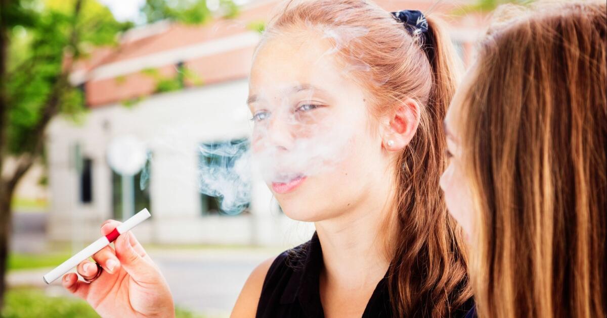 does walgreens sell electronic cigarettes begins to vapes for the first time in seven years: report FDA Cracks Down on Retailers