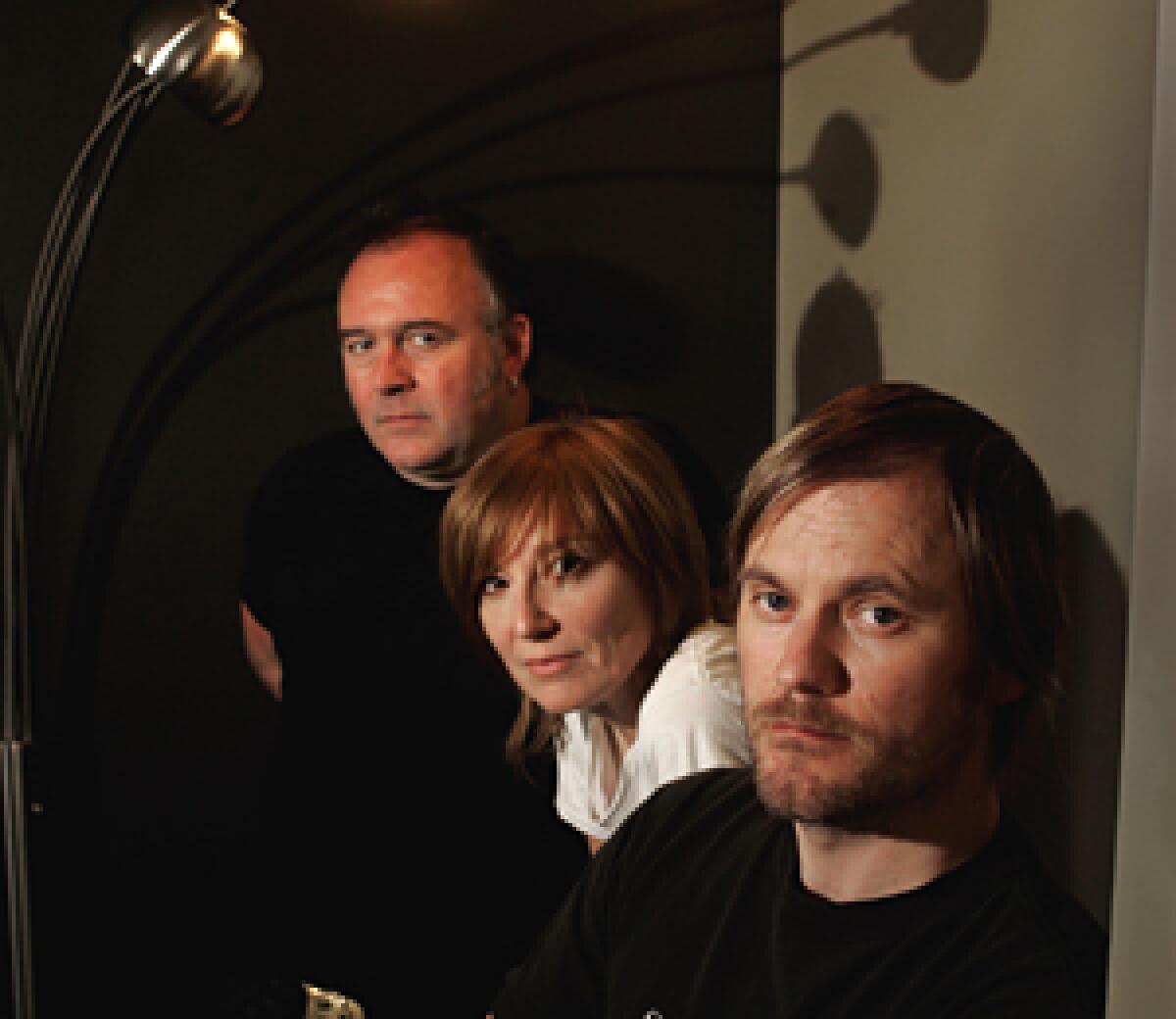 COMFORTABLE TOGETHER: From left, Adrian Utley, Beth Gibbons and Geoff Barrow of the band Portishead on April 22, 2008 at the Hollywood Roosevelt Hotel in Hollywood.