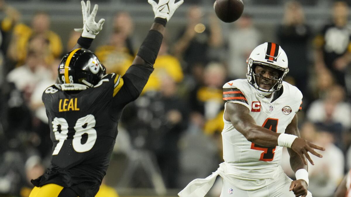 QB Deshaun Watson's second straight rough start raises more questions about  if he can carry Browns - The San Diego Union-Tribune