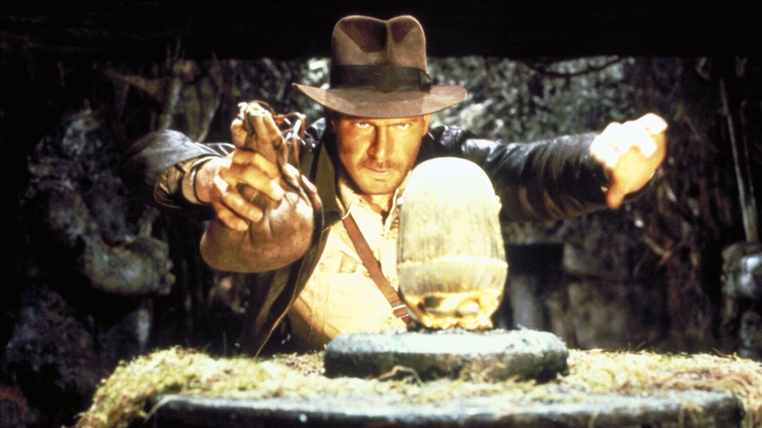Movies On Tv This Week May 3 9 Raiders Of The Lost Ark Los Angeles Times