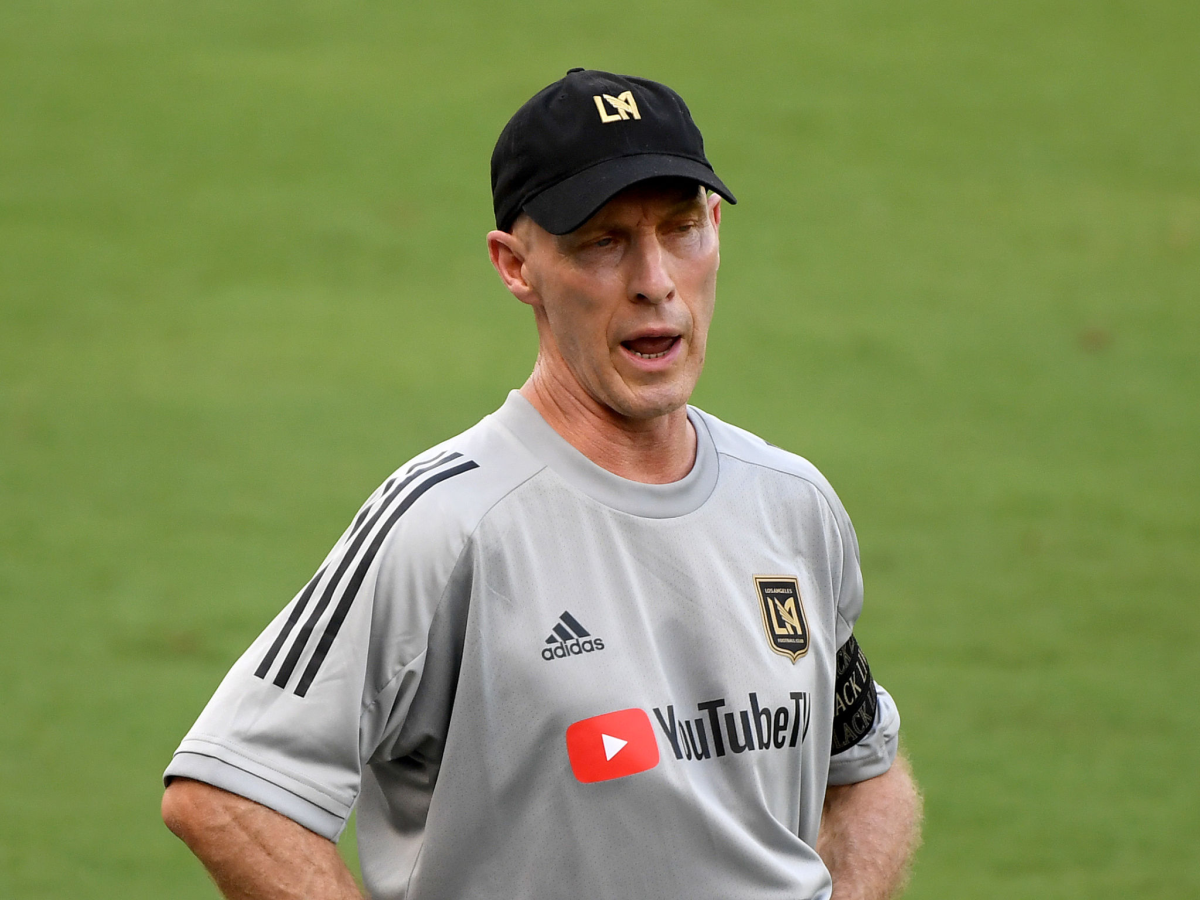 LAFC coach Bob Bradley on the sidelines during a game.