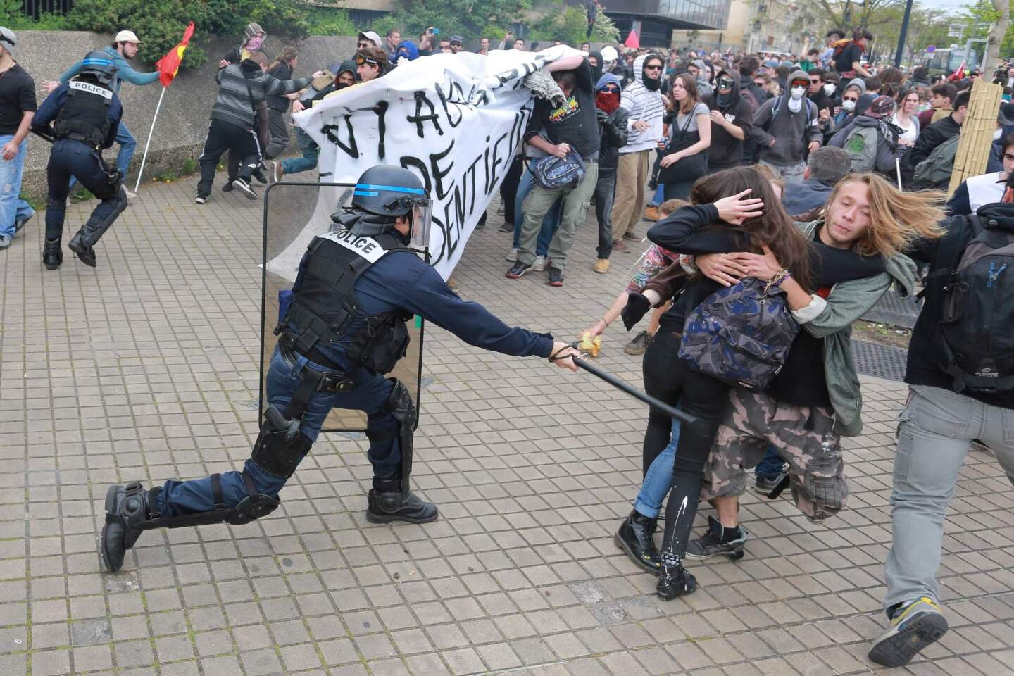 French protest proposed labor reforms