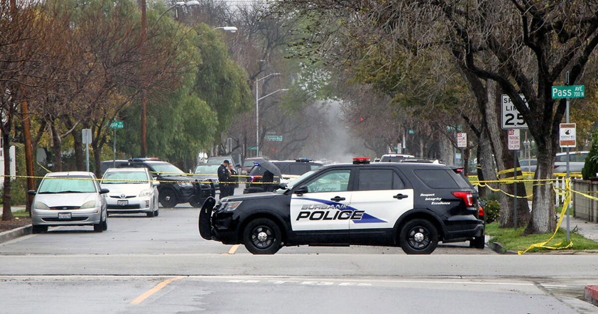 Police Investigating Fatal Shooting At Burbank Residence Victim Identified 6027