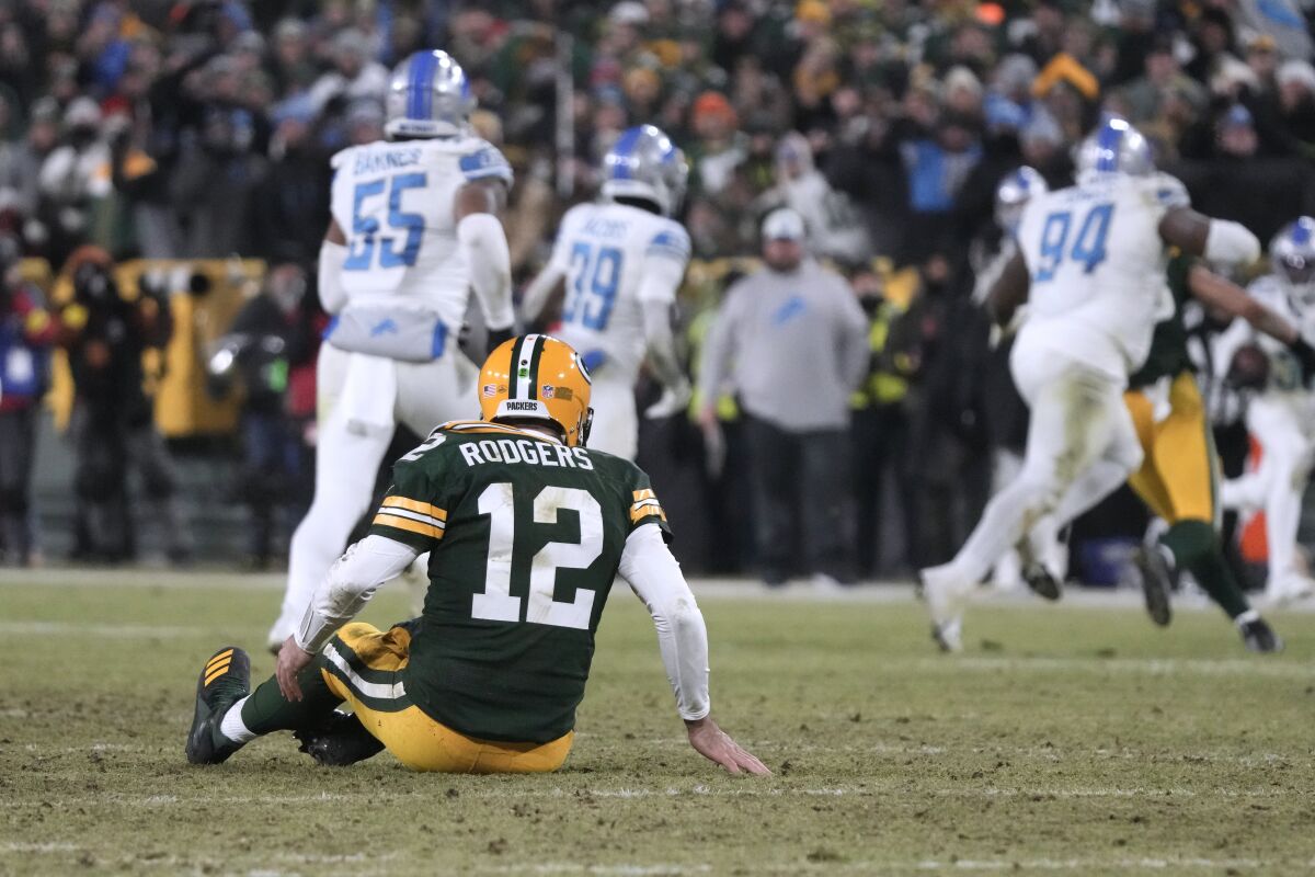 Rodgers, Packers lose 20-16 to Lions, miss playoffs - The San Diego  Union-Tribune