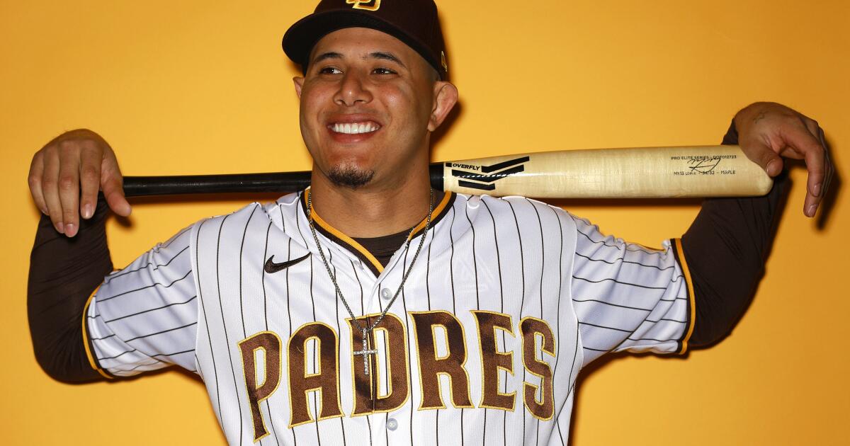 Padres Sign Third Baseman Manny Machado to New 11 — Year Contract