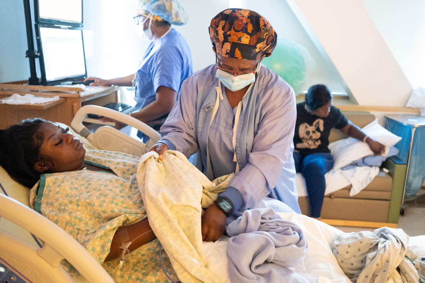Mother In Labour How a South L.A. hospital is trying to improve births for Black women ...