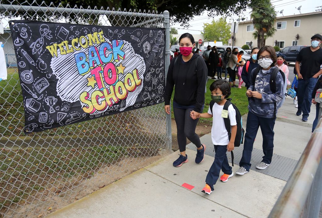 Coronavirus Cases Grow In Newport Mesa Laguna Unified School Districts coronavirus-cases-grow-in-newport-mesa-laguna-unified-school-districts