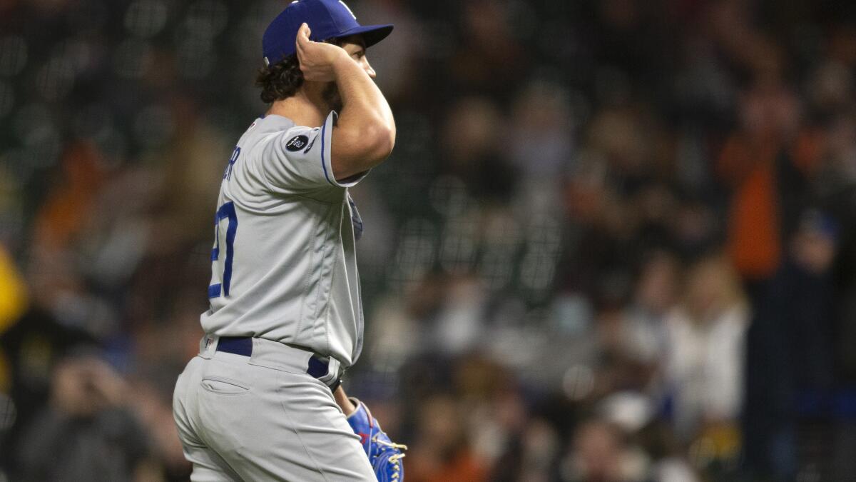 Dodgers' decisive call on Trevor Bauer a contrast to Giants' frustrating  winter
