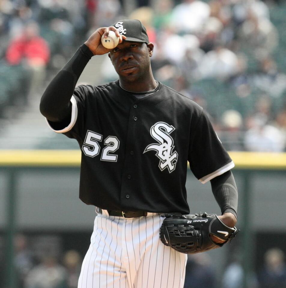 Former Chicago White Sox pitcher Jose Contreras on Wednesday sold his seven-room condominium unit on Lake Shore Drive on the Gold Coast for $825,000.