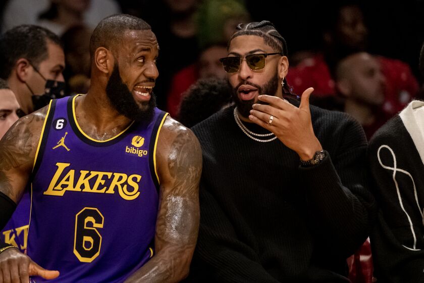 LOS ANGELES, CA - DECEMBER 23, 2022: Injured Los Angeles Lakers forward Anthony Davis chats.