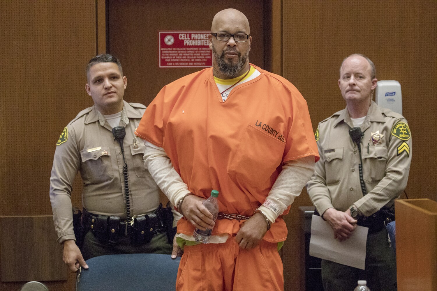 Mistrial in Suge Knight wrongful-death suit of man run down in Tam's Burgers lot