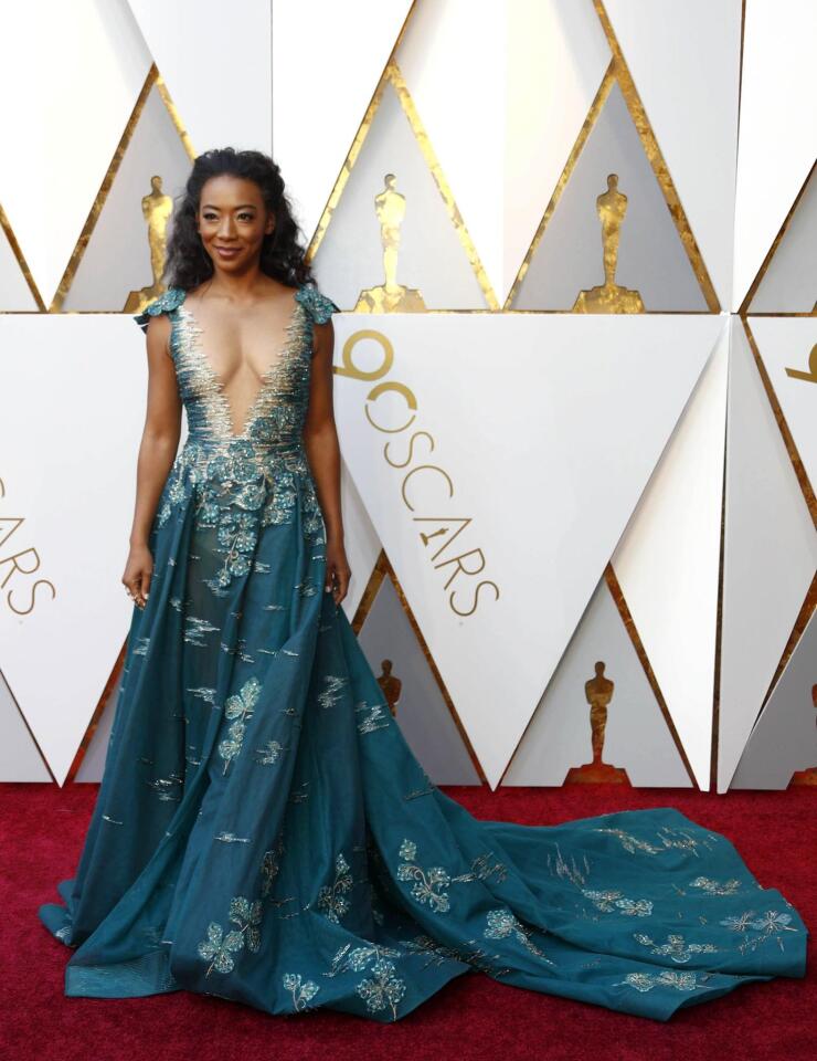 MCX123. Hollywood (United States), 04/03/2018.- Betty Gabriel arrives for the 90th annual Academy Awards ceremony at the Dolby Theatre in Hollywood, California, USA, 04 March 2018. The Oscars are presented for outstanding individual or collective efforts in 24 categories in filmmaking. (Estados Unidos) EFE/EPA/MIKE NELSON ** Usable by HOY and SD Only **