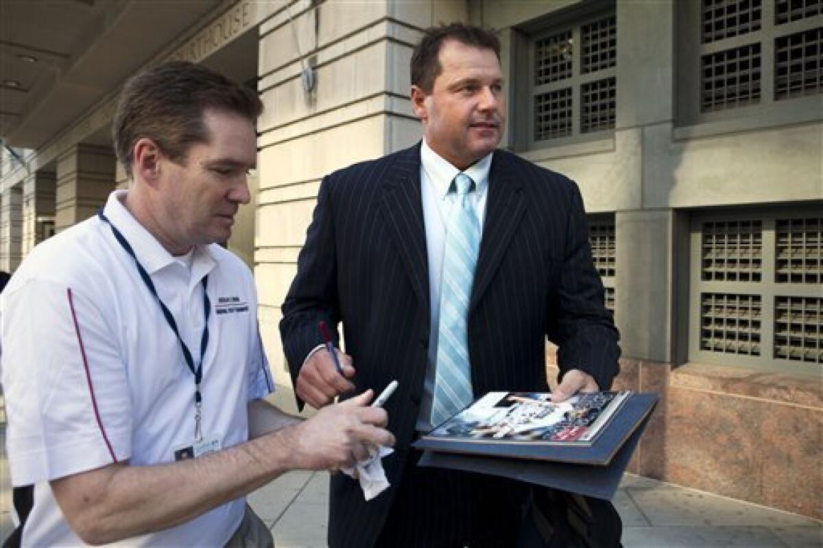 Clemens Goes on Trial for Perjury With Pettitte as Key Witness