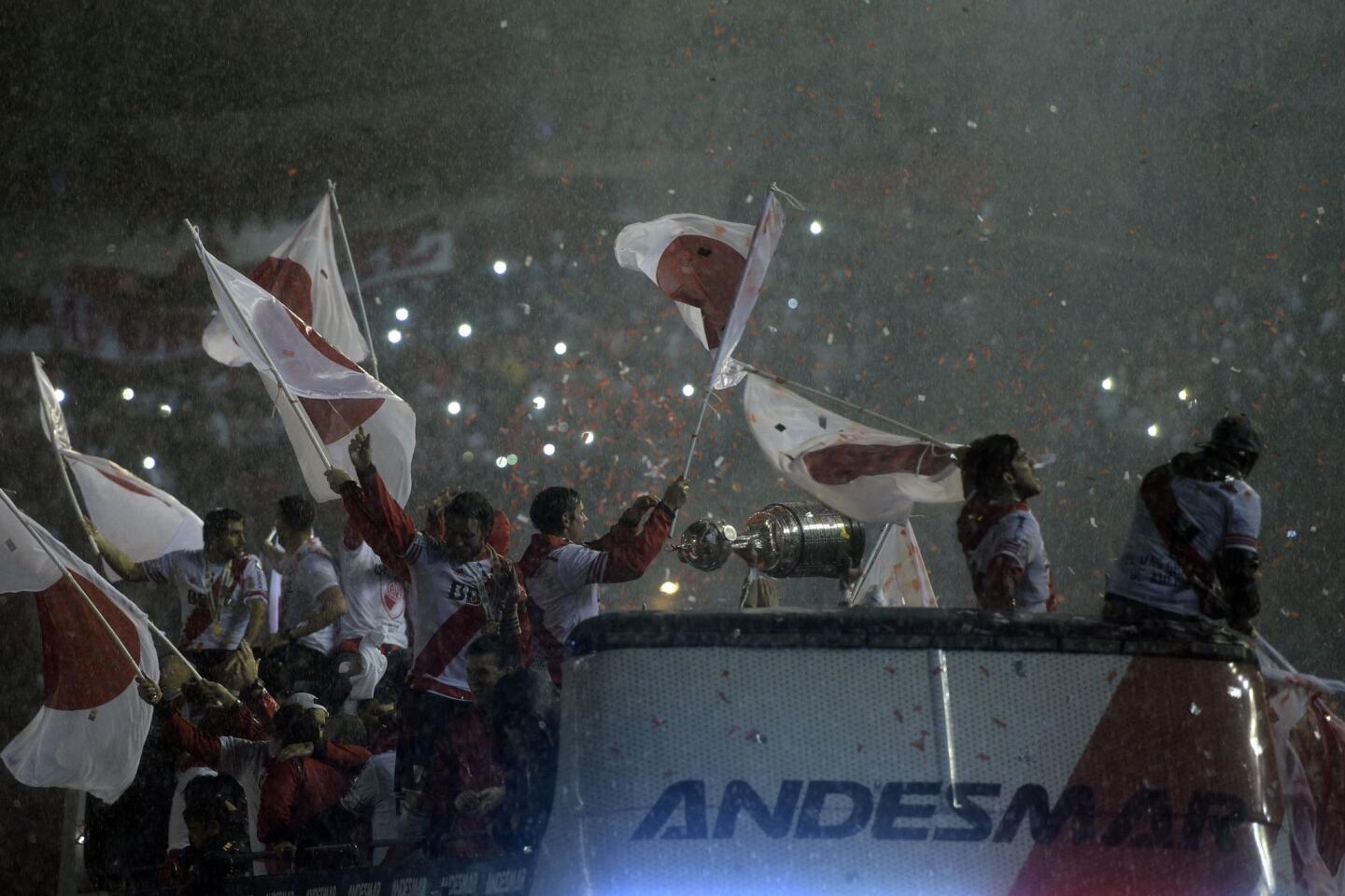 FBL-LIBERTADORES-RIVERPLATE-TIGRES