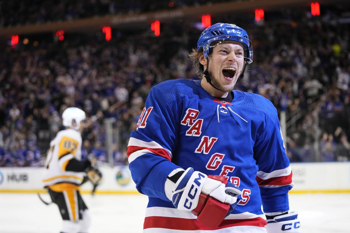 New York Rangers take series lead over Montreal Canadiens on Mika