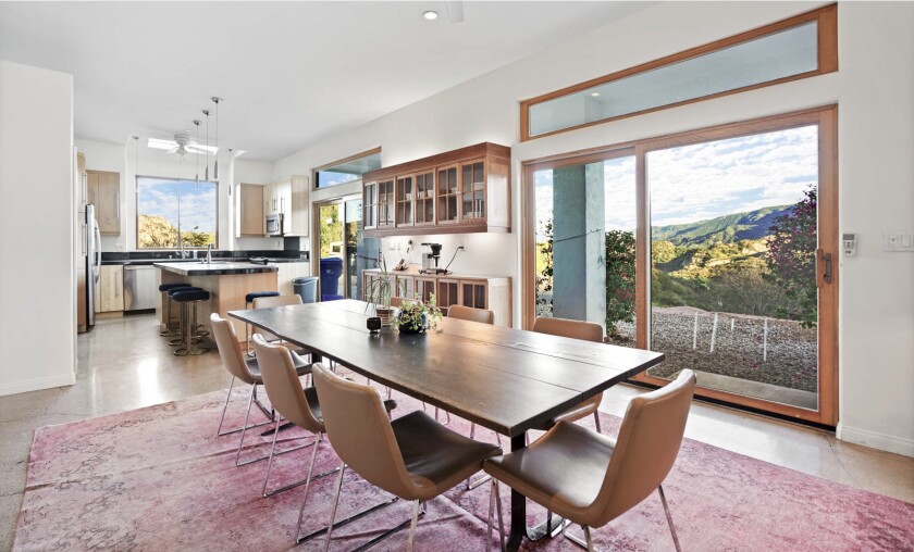 Brent Kutzle’s four-acre estate centers on a modern farmhouse with expansive views.