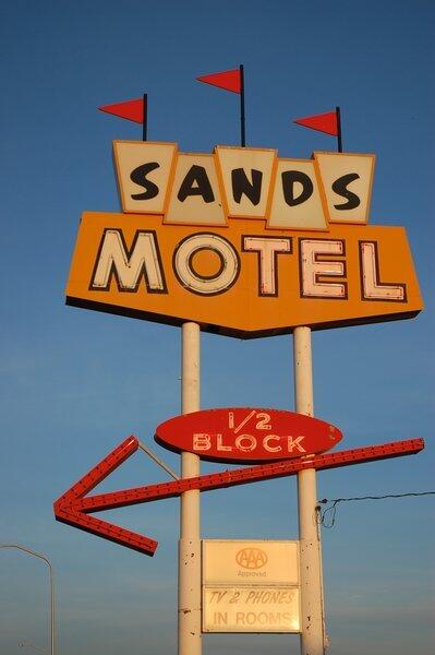 New Mexico: Vintage signage, unexpected state