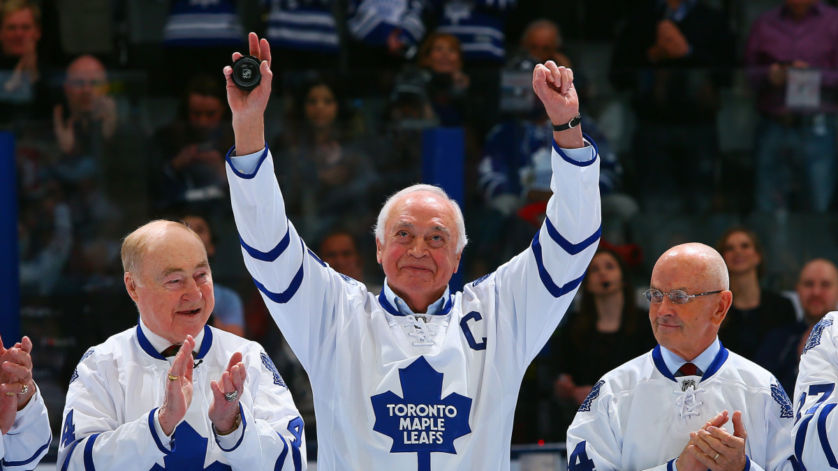 Top 10 Toronto Maple Leafs Legends of the 1970's - Page 8