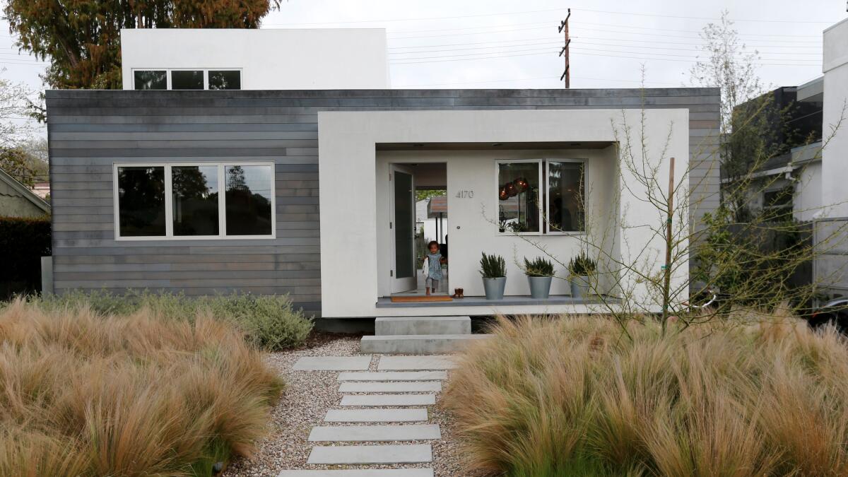 The construction of this Culver City home was a family affair. (Allen J. Schaben / Los Angeles Times)