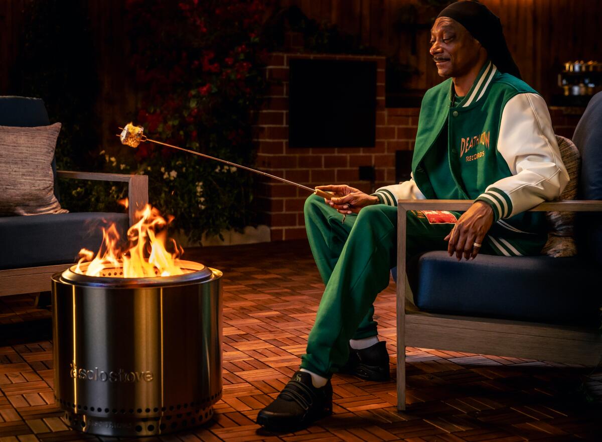 Snoop Dogg announces smokeless fire pit collab amid 'giving up smoke