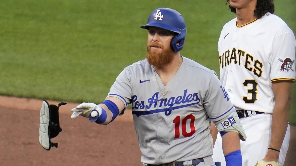 Justin Turner is hit by pitch in Dodgers spring training win over Giants -  Los Angeles Times