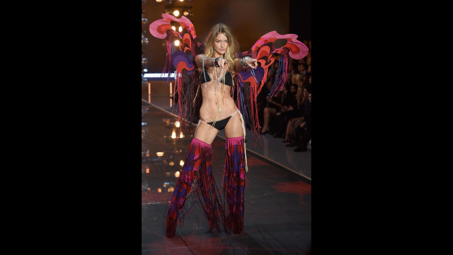 2015 Victoria's Secret Fashion Show