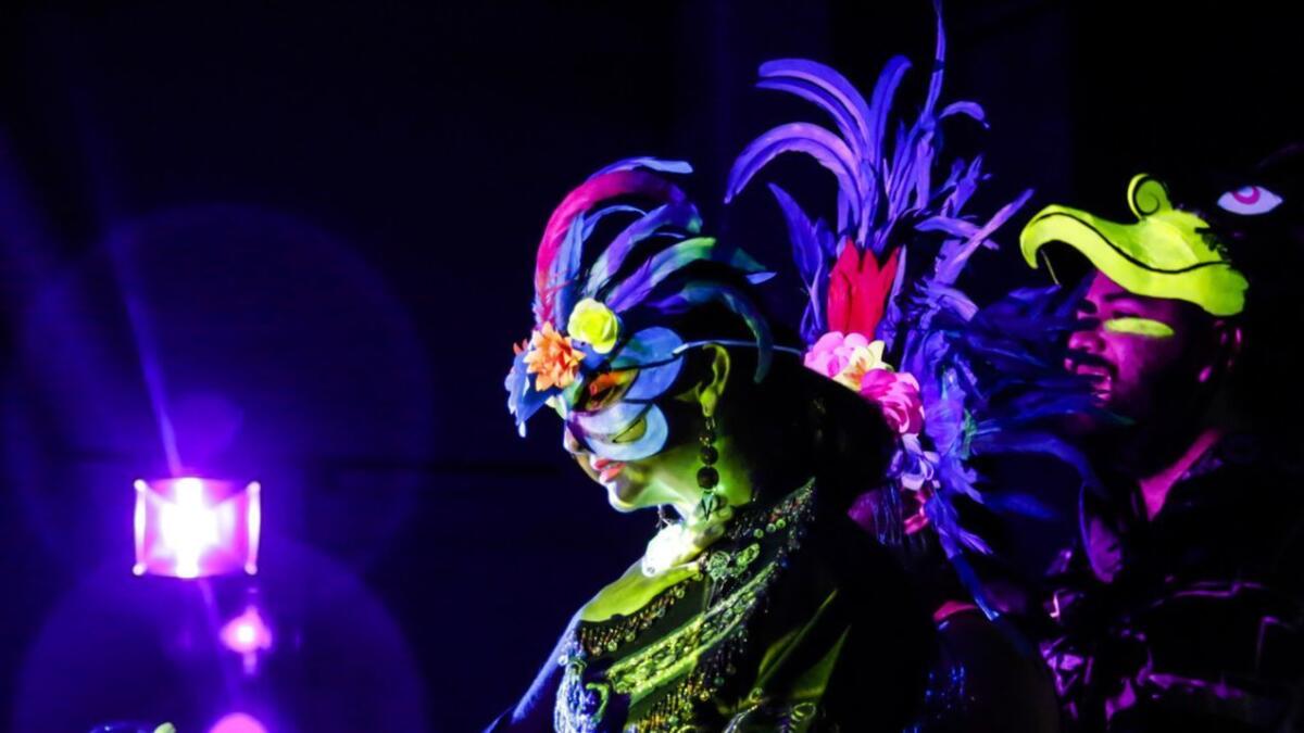 Singer Rosa Evangelina Beltran performs in "El Circo Anahuac."