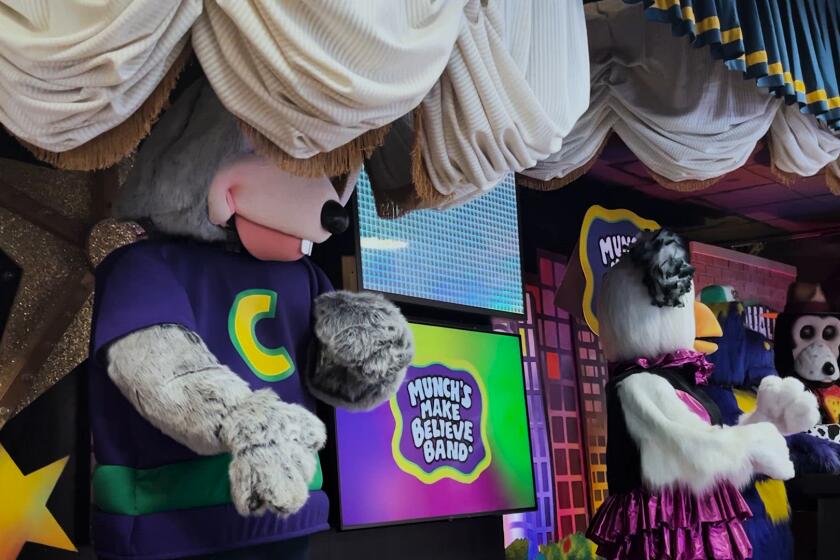 The last Chuck E. Cheese animatronic band in the world