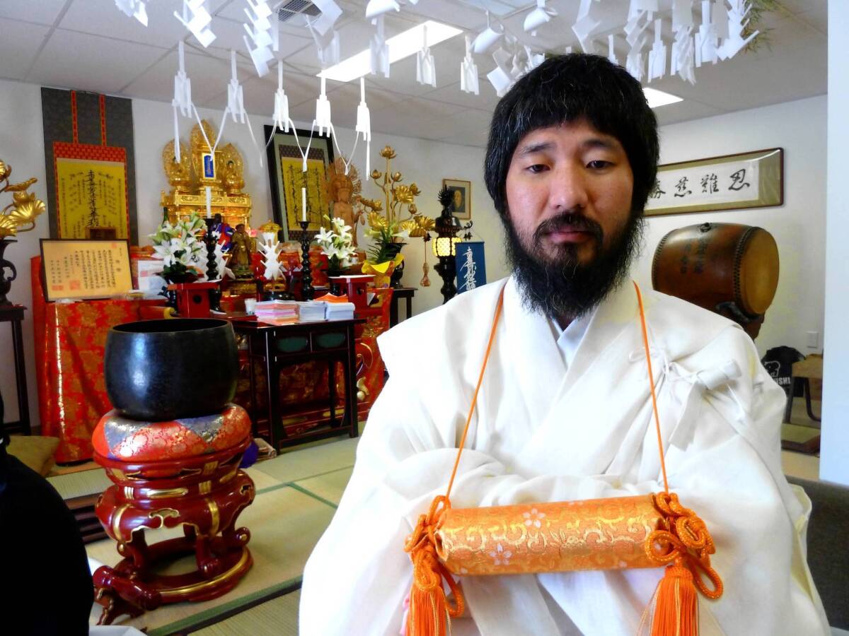 The Rev. Douglas Kanai leads a new Buddhist temple in Las Vegas. To prove his worth, he withstood an ancient "100 days" ritual of pain and deprivation in Japan -- the first American-born recruit to do so.