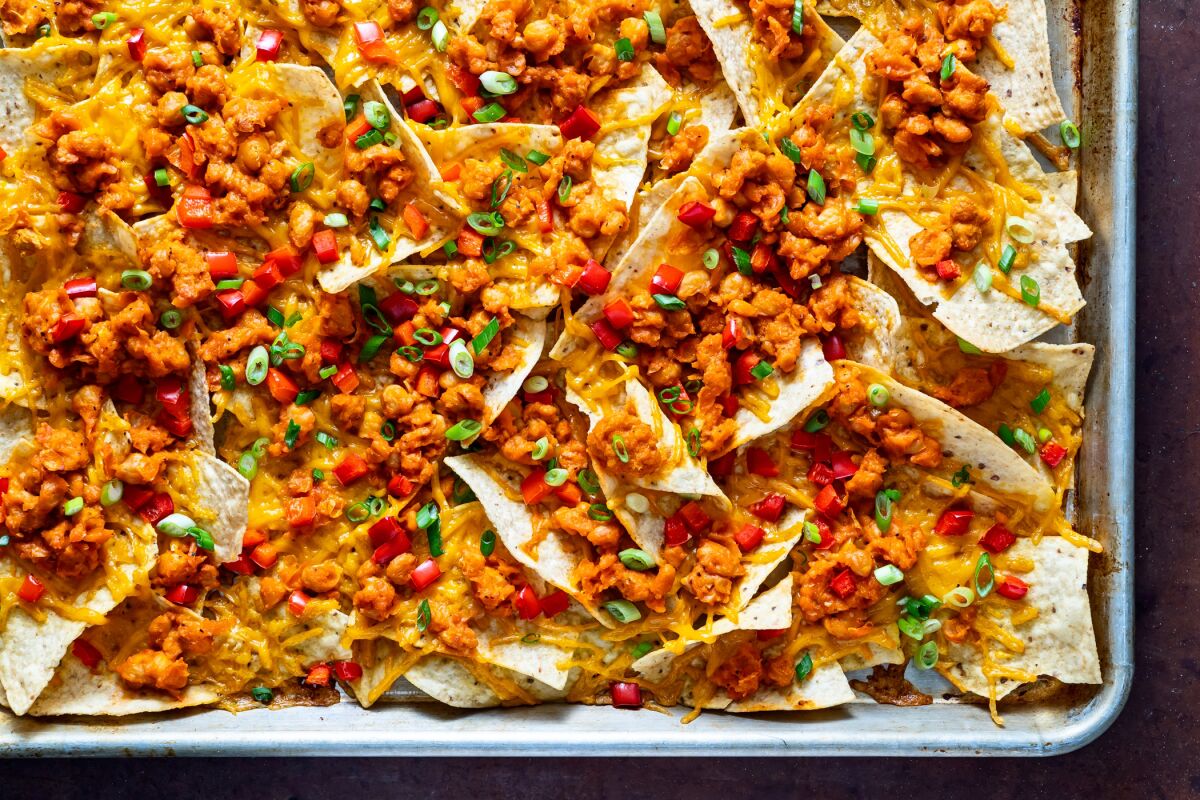 Buffalo chickpeas add a punch to these vegan nachos - The San ...