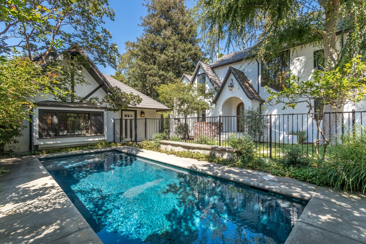 Rachael Leigh Cook's Studio City home