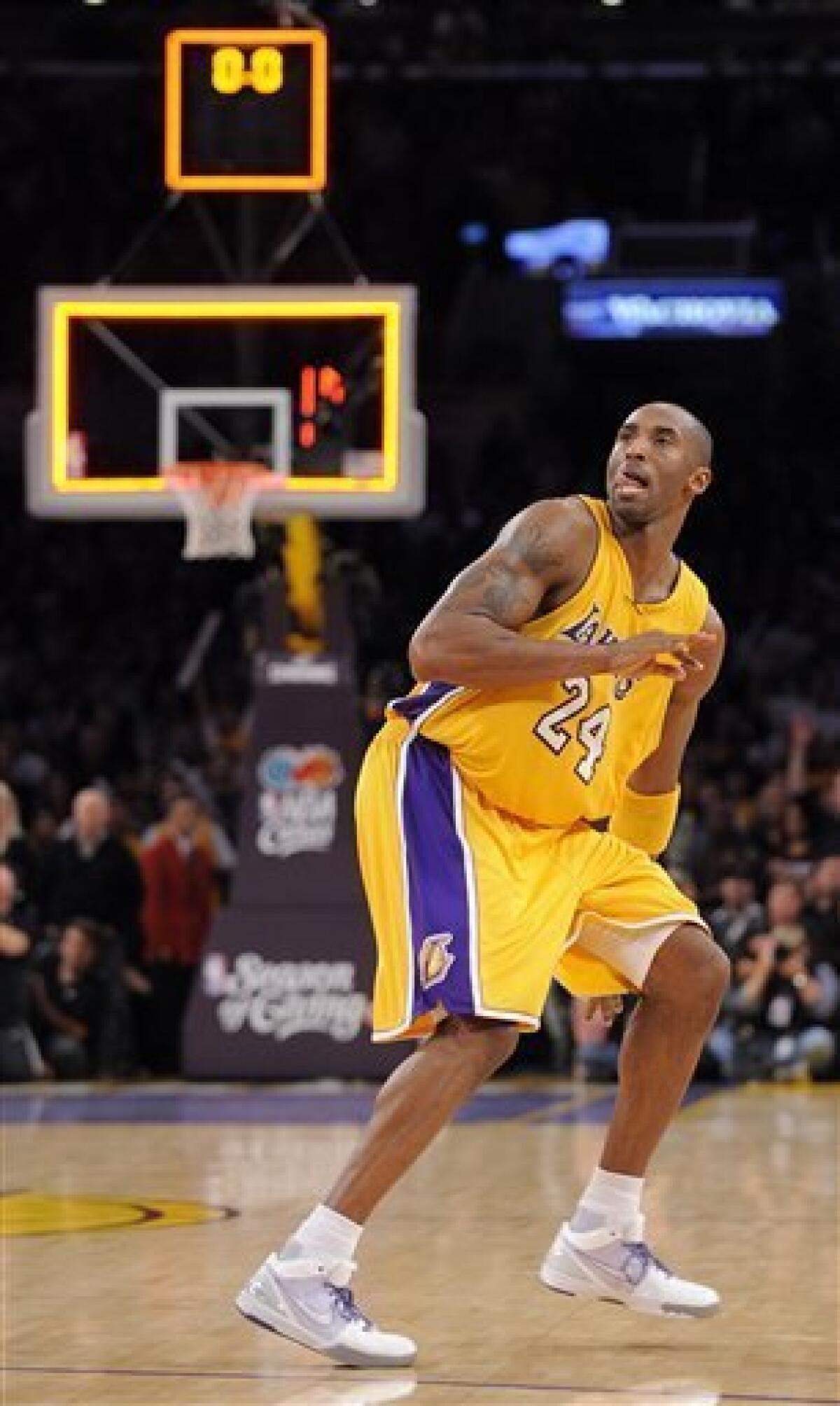Los Angeles Lakers: December is the Lakers' toughest month