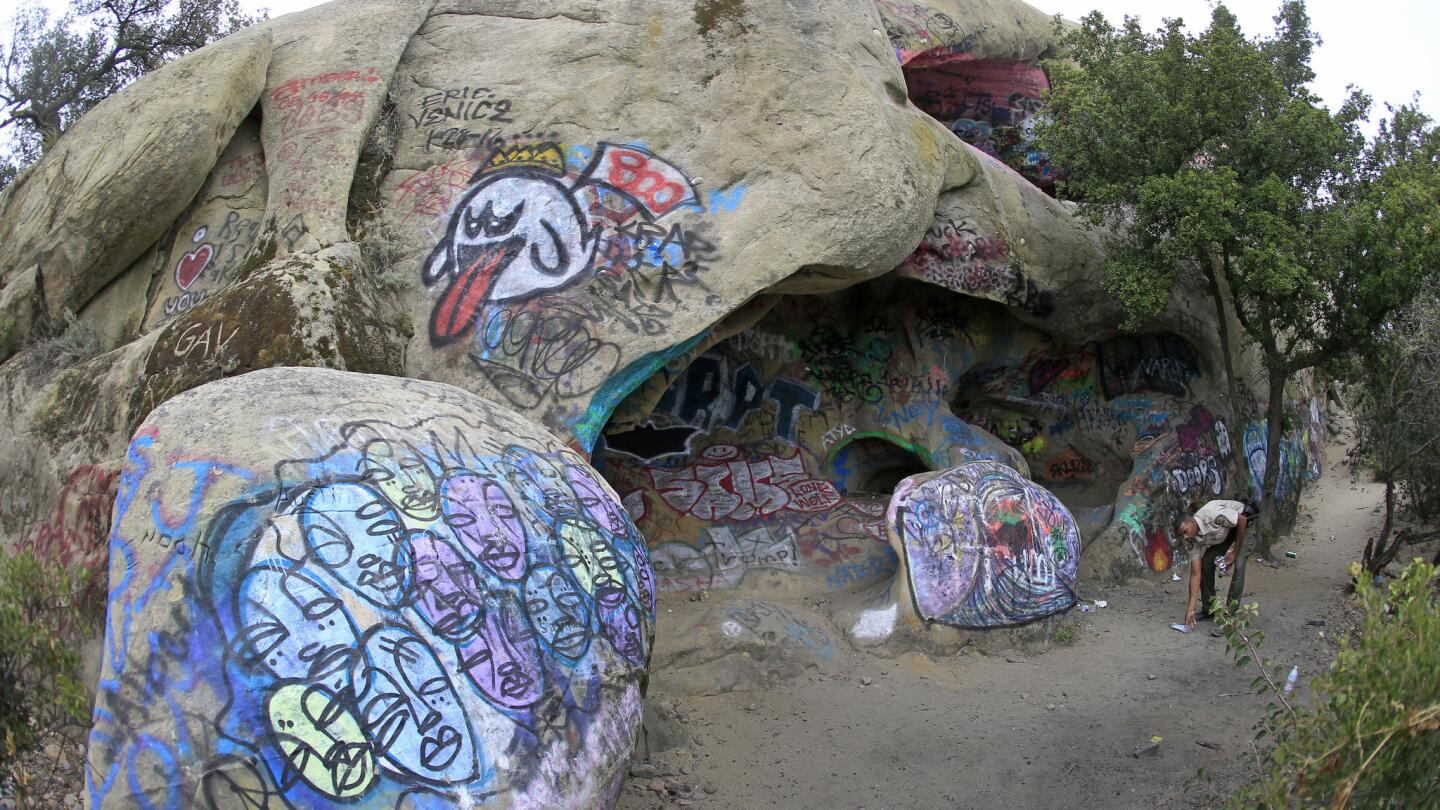 Corral Canyon Cave