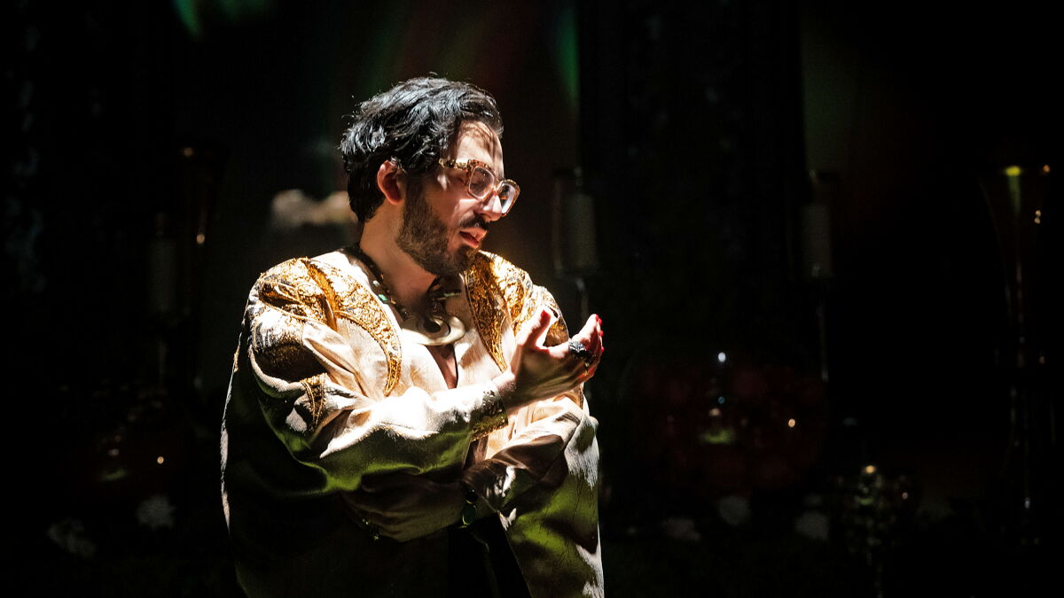 Michael Shayan plays his Iranian American mom in 'Avaaz' - Vimarsana News