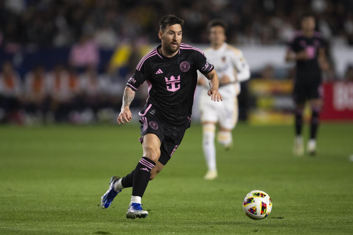 Messi rescata al Inter Miami con gol en tiempo de descuento - Los Angeles  Times