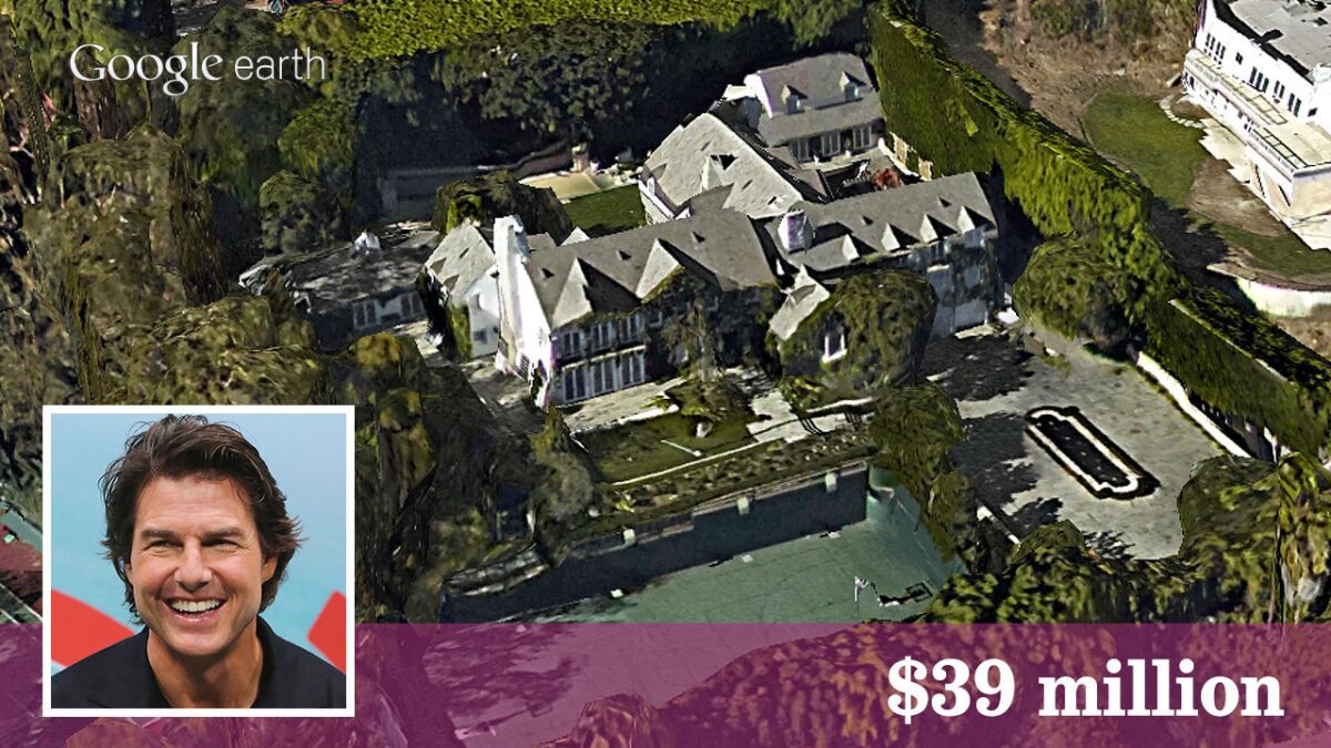 Movie star Tom Cruise has sold his Beverly Hills estate to financier Leon Black for $39 million.