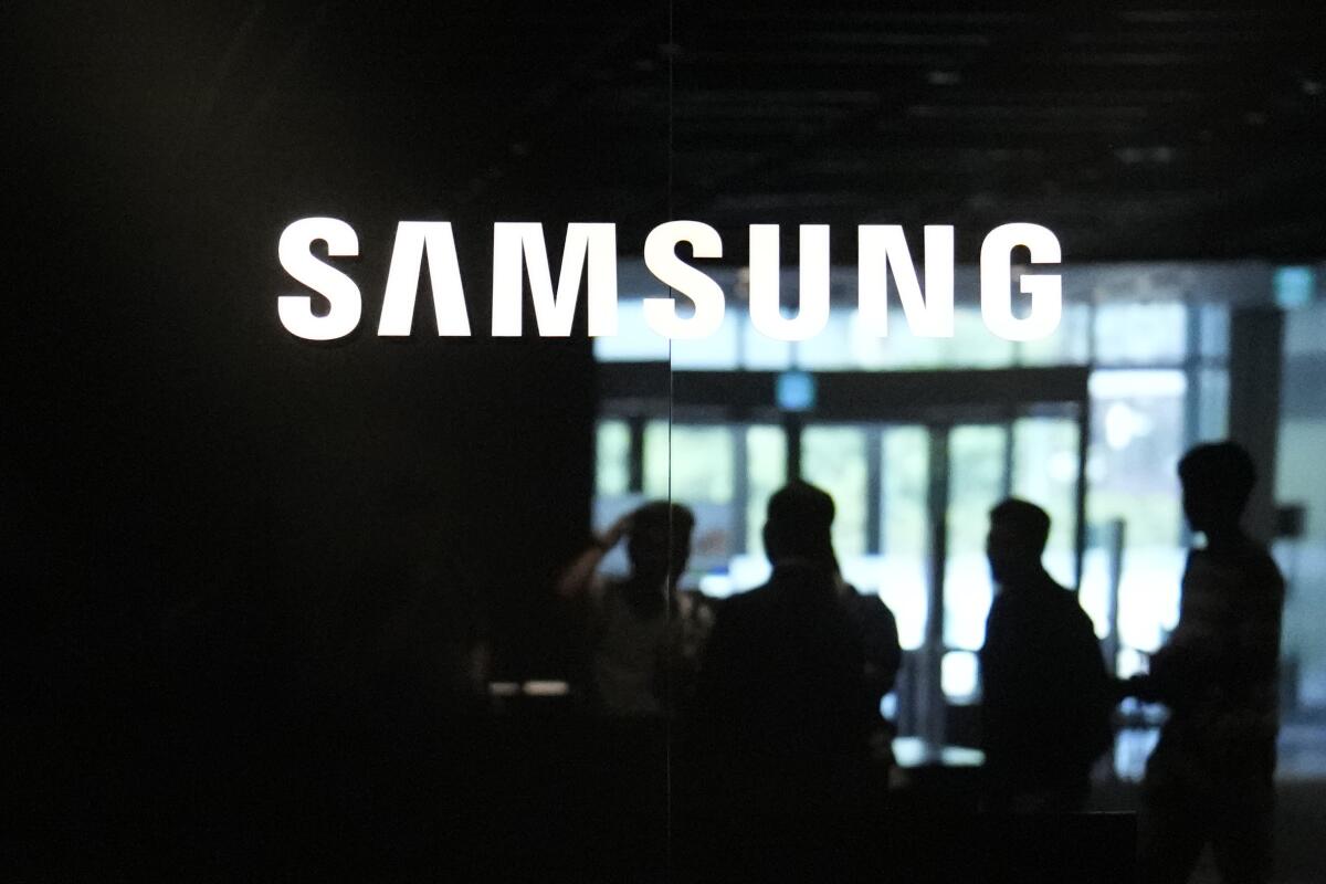 EEUU acuerda dar 6.400 millones de dólares a Samsung para fabricar microchips en Texas