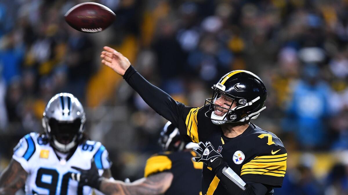 Ben Roethlisberger launches a pass in the first quarter.