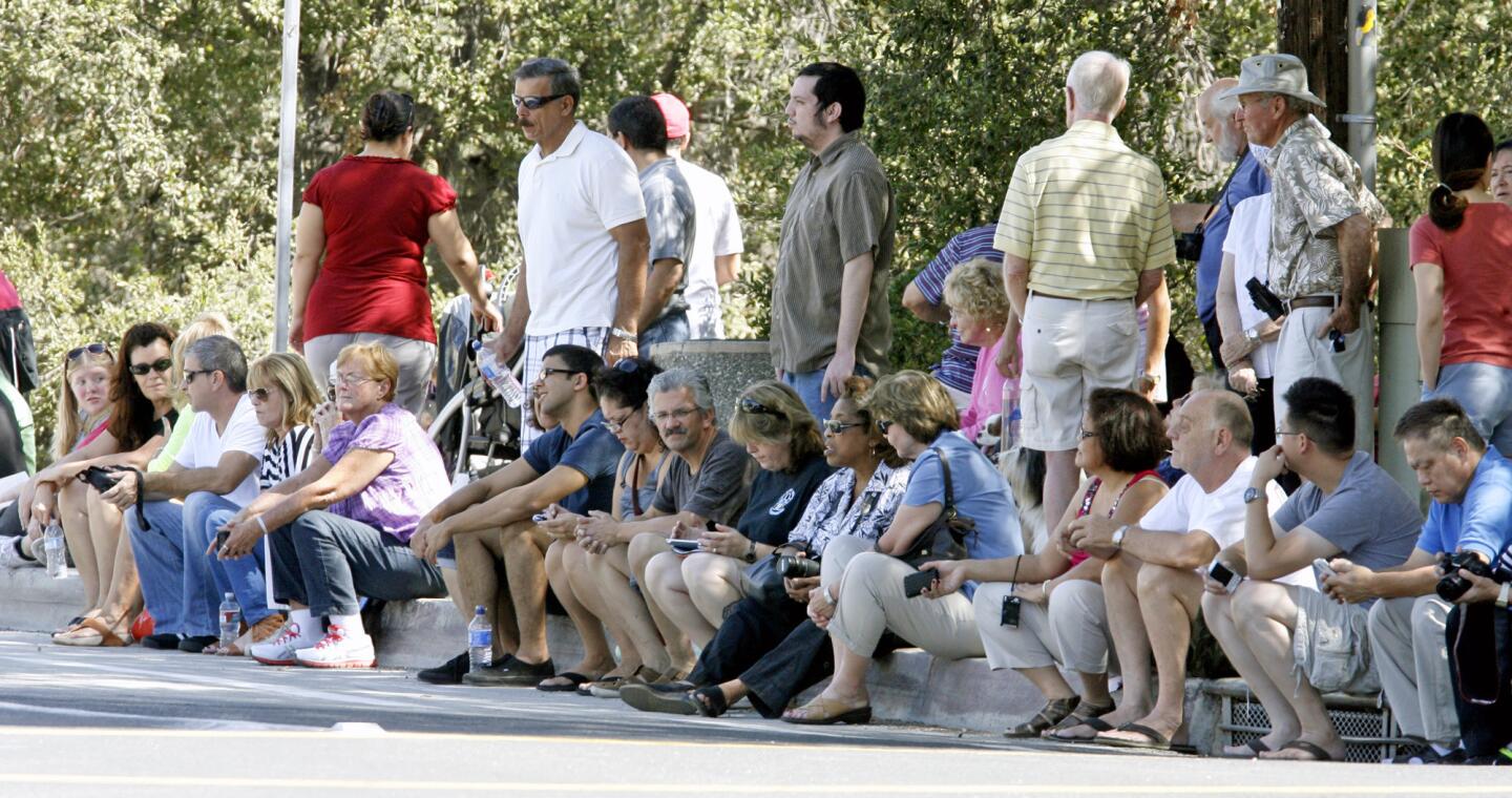 Photo Gallery: Space shuttle passes overhead