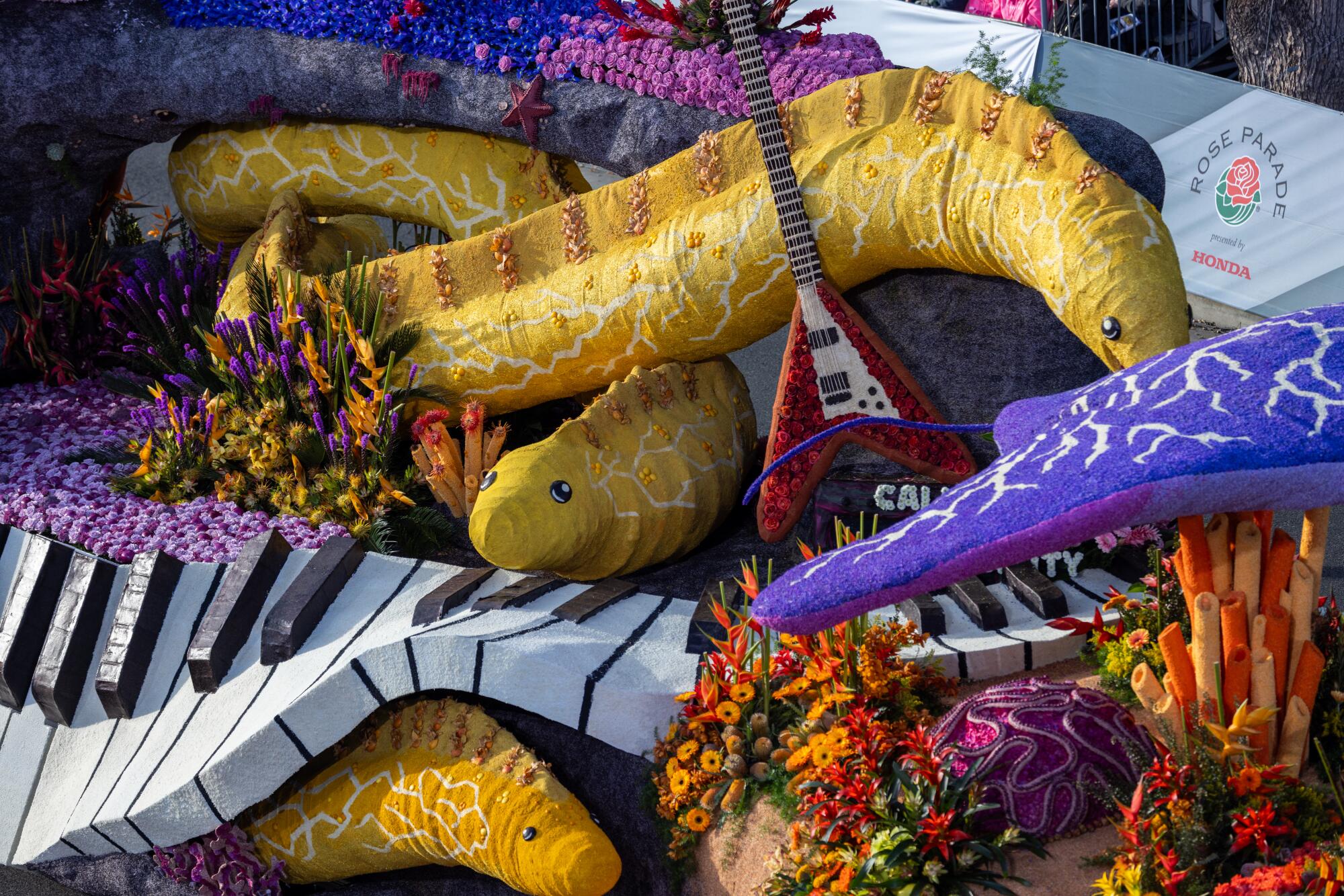 Sea creatures in the Cal Poly Rose Parade float.
