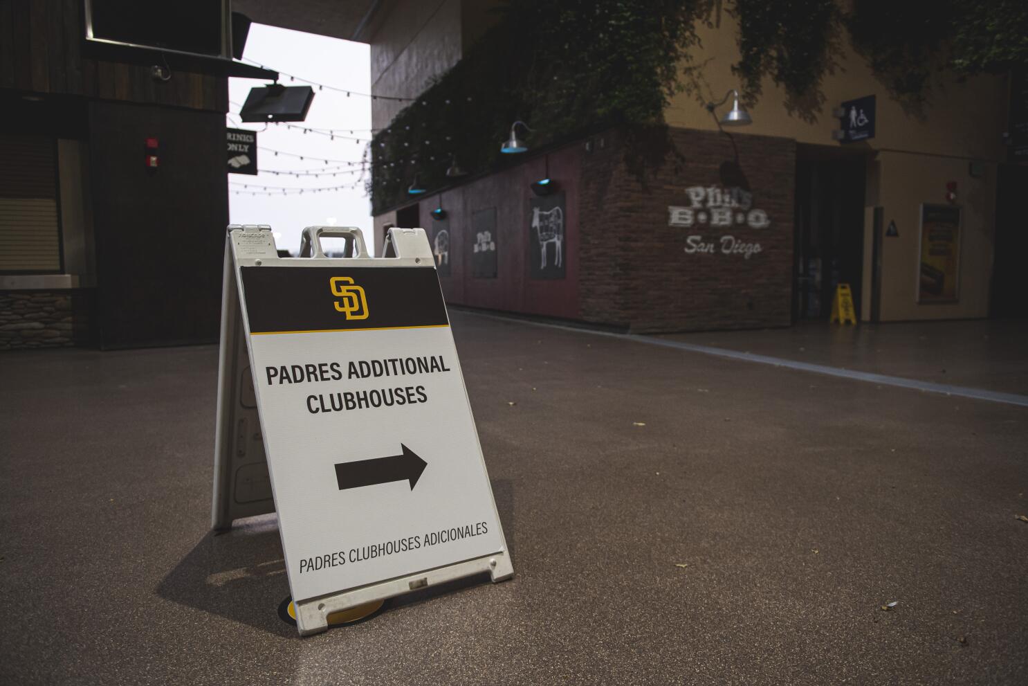 Padres fan gear vendor outside Petco Park. – Cool San Diego Sights!