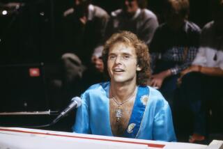Gary Wright, amerikanischer Musiker, Sanger und Komponist, bei einem Auftritt 1978. (Photo by kpa/United Archives via Getty Images)