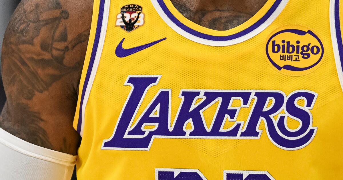 Por que a camisa do Lakers de LeBron James tem um novo patch ‘Super Cool’