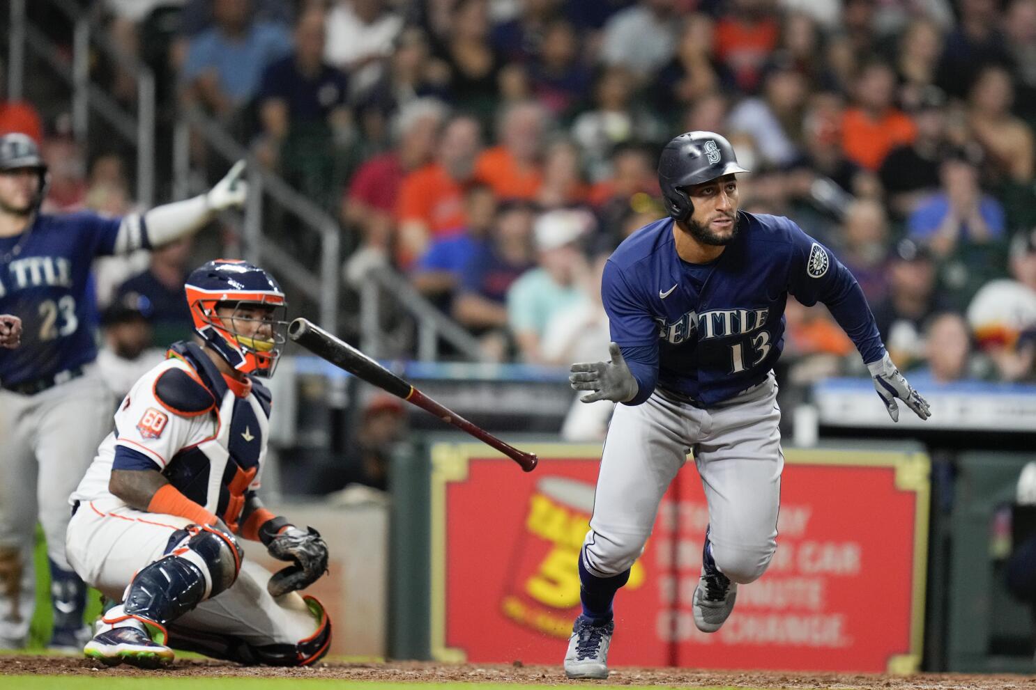 Seattle Mariners on X: teo is looking at the tweet above https