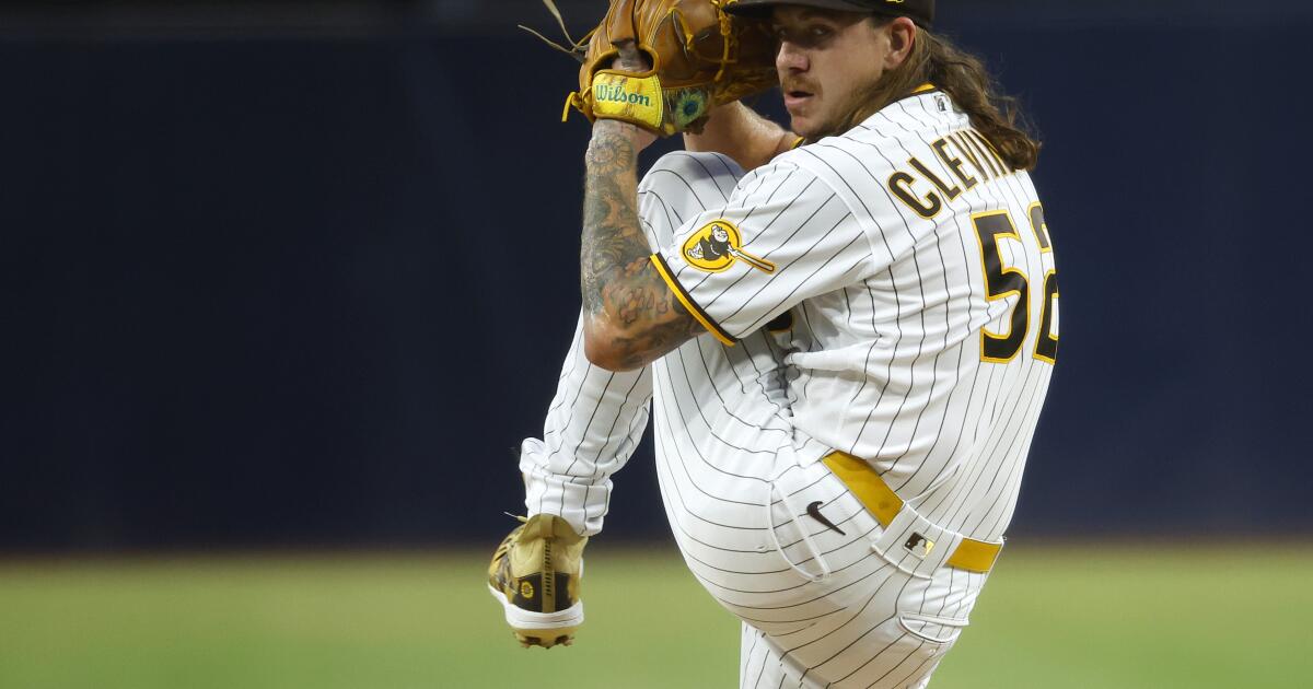 Padres place Mike Clevinger on IL, testing rotation depth - The San Diego  Union-Tribune